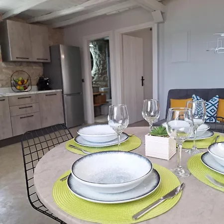 Stone House Holiday home