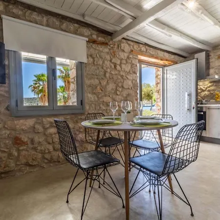 Holiday home Stone House Vivari