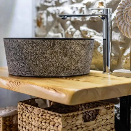 Stone House Hébergement de vacances