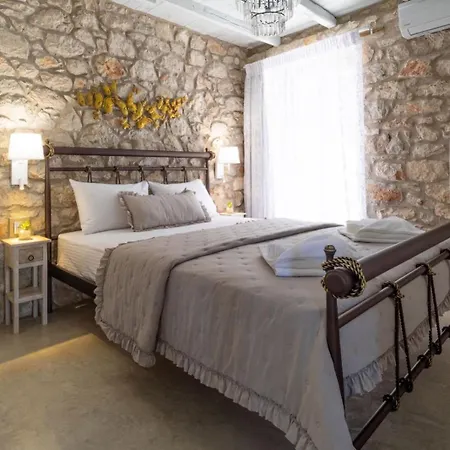 Holiday home Stone House Vivari